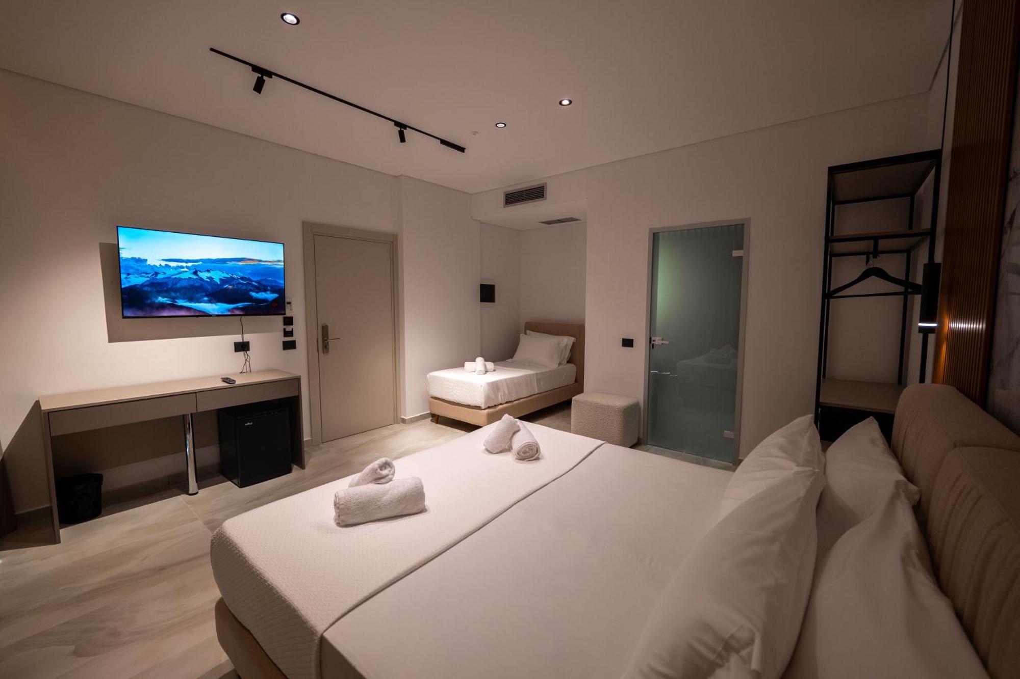 Litan Hotel Saranda Dış mekan fotoğraf