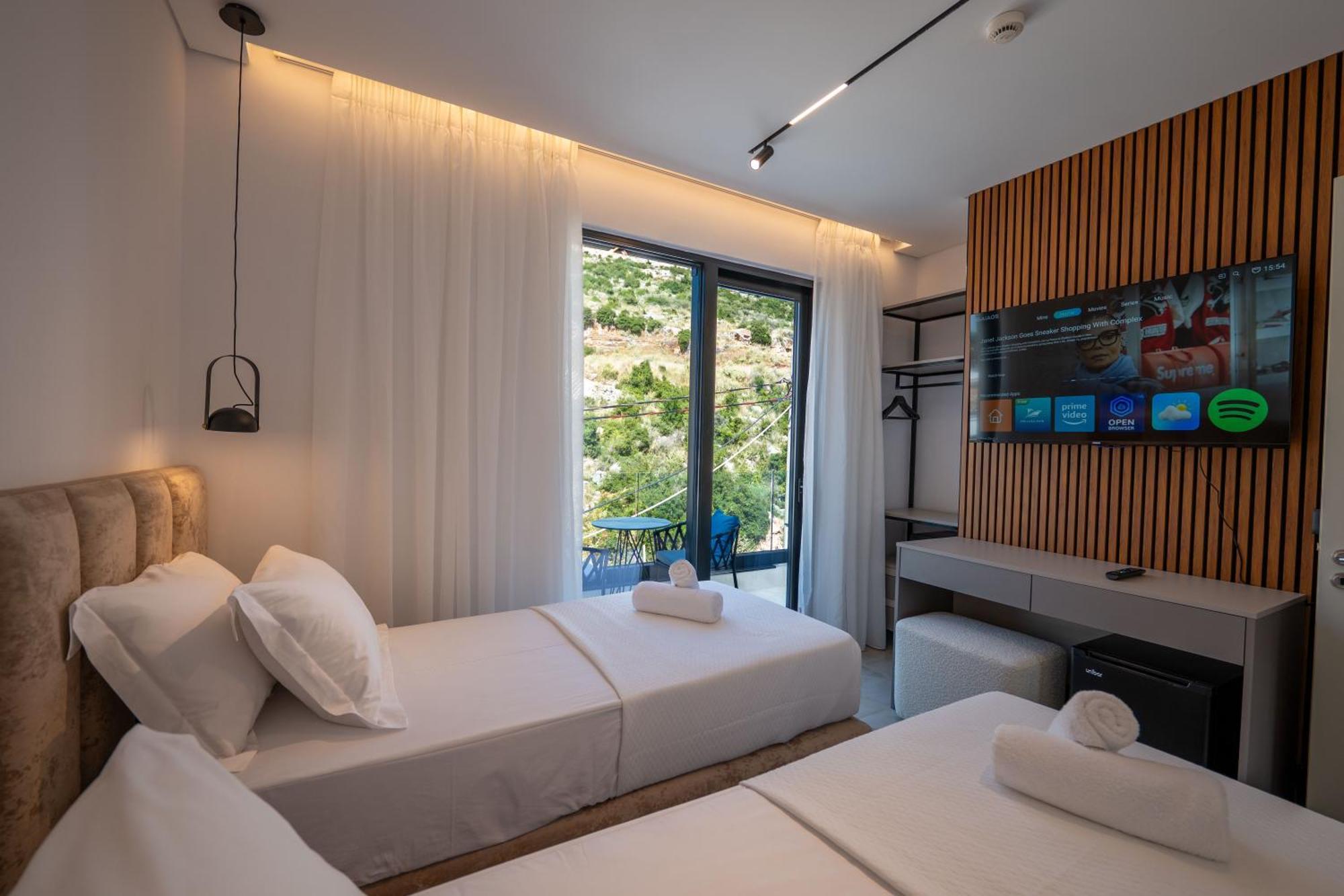 Litan Hotel Saranda Dış mekan fotoğraf