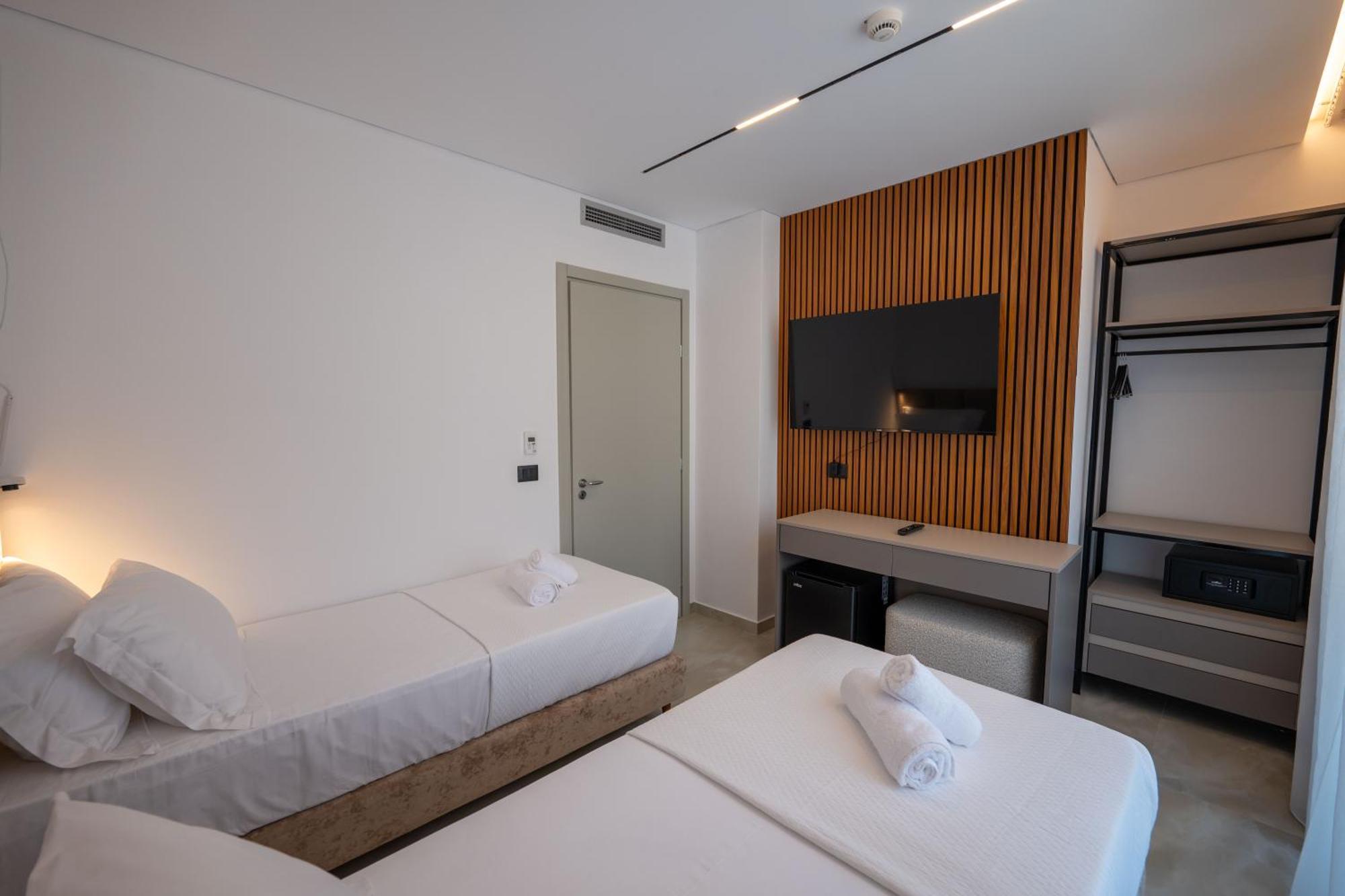 Litan Hotel Saranda Dış mekan fotoğraf