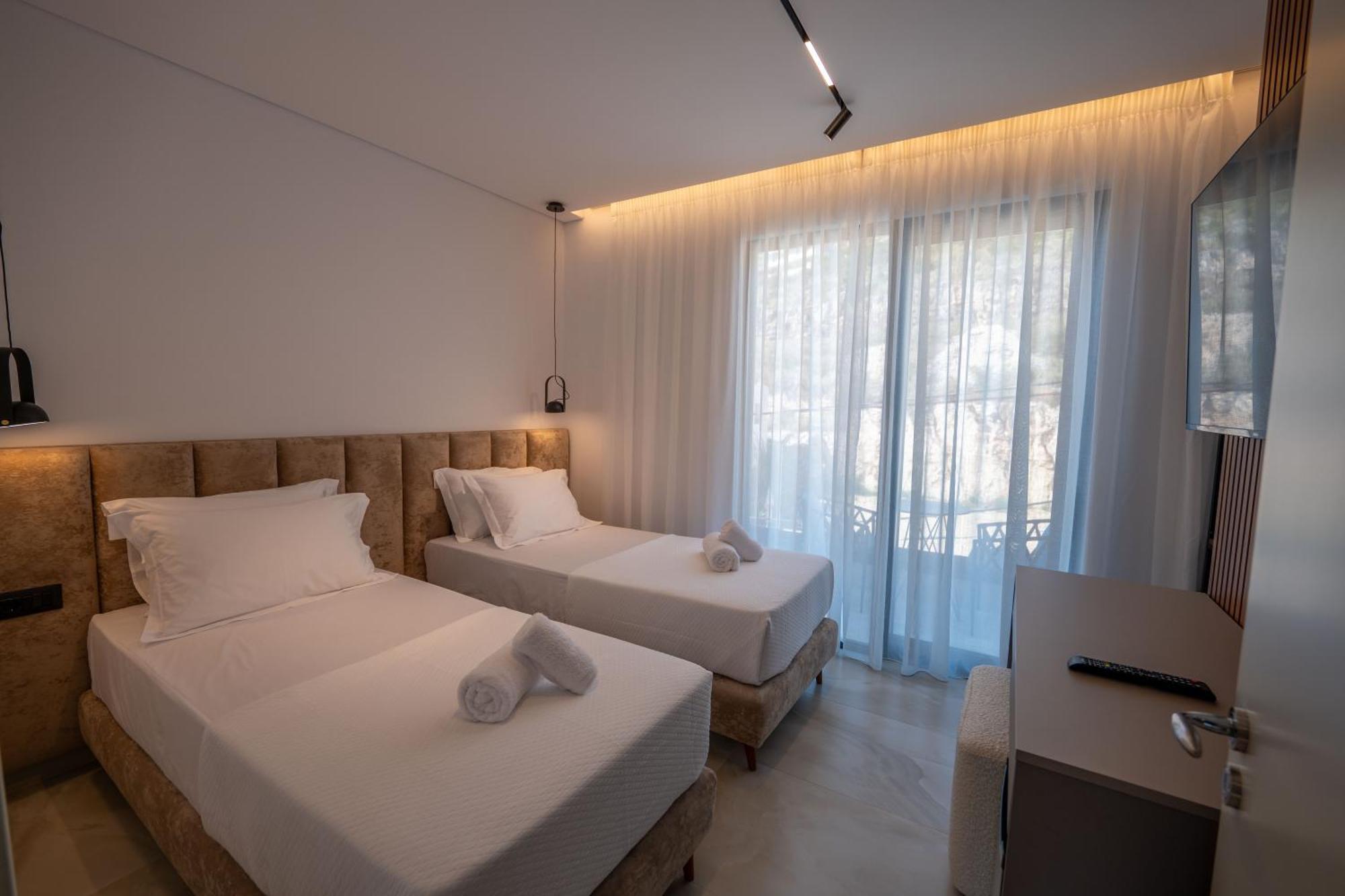 Litan Hotel Saranda Dış mekan fotoğraf